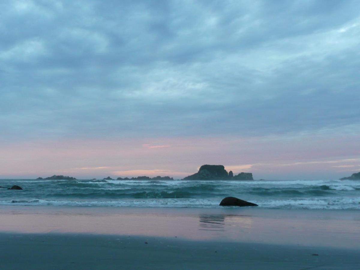 The Bay House Beachfront Accommodation Cape Foulwind Exteriér fotografie